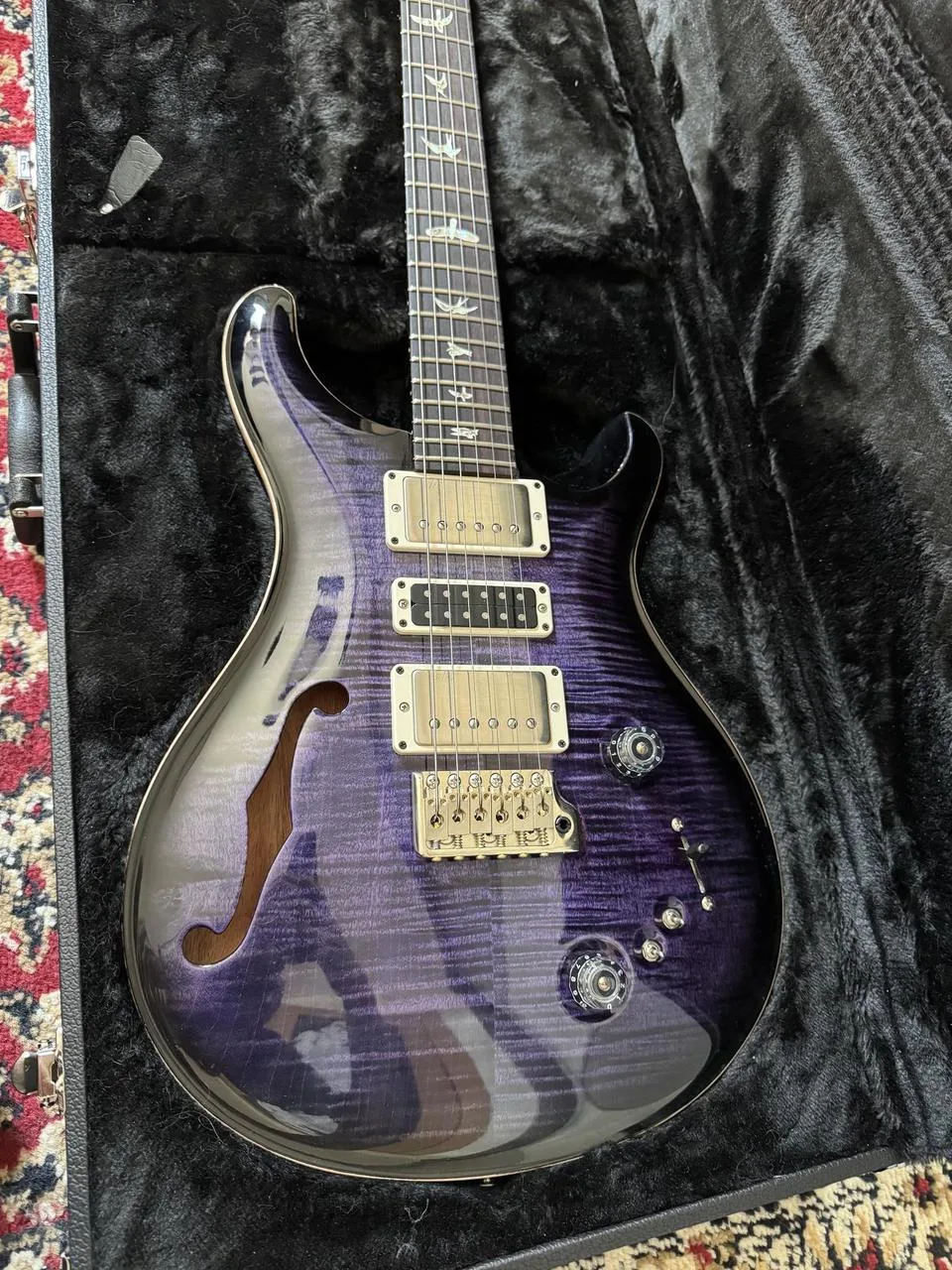 PRS Special Semi-Hollow purple mist