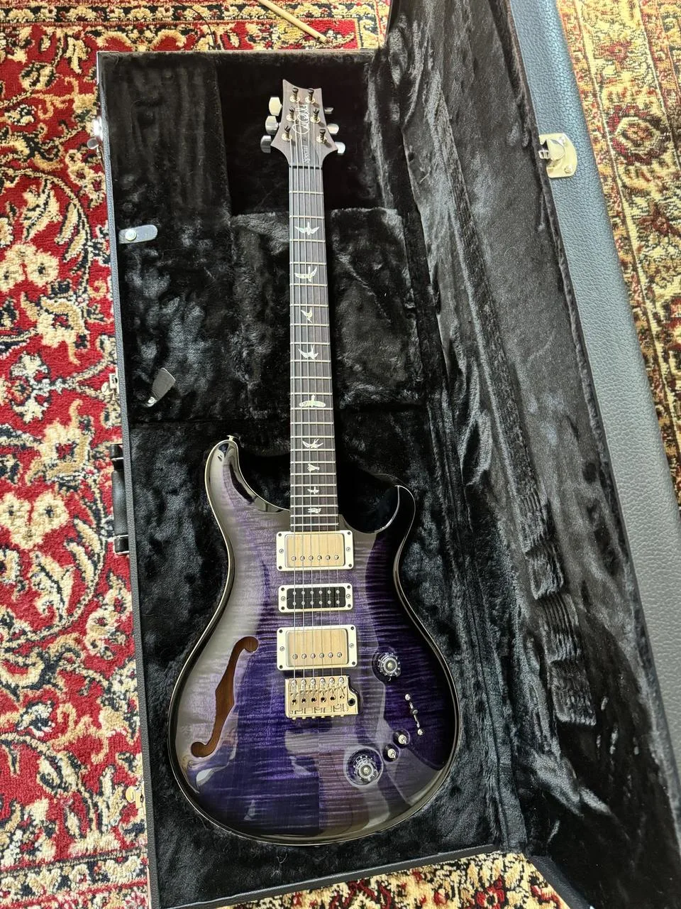 PRS Special Semi-Hollow purple mist