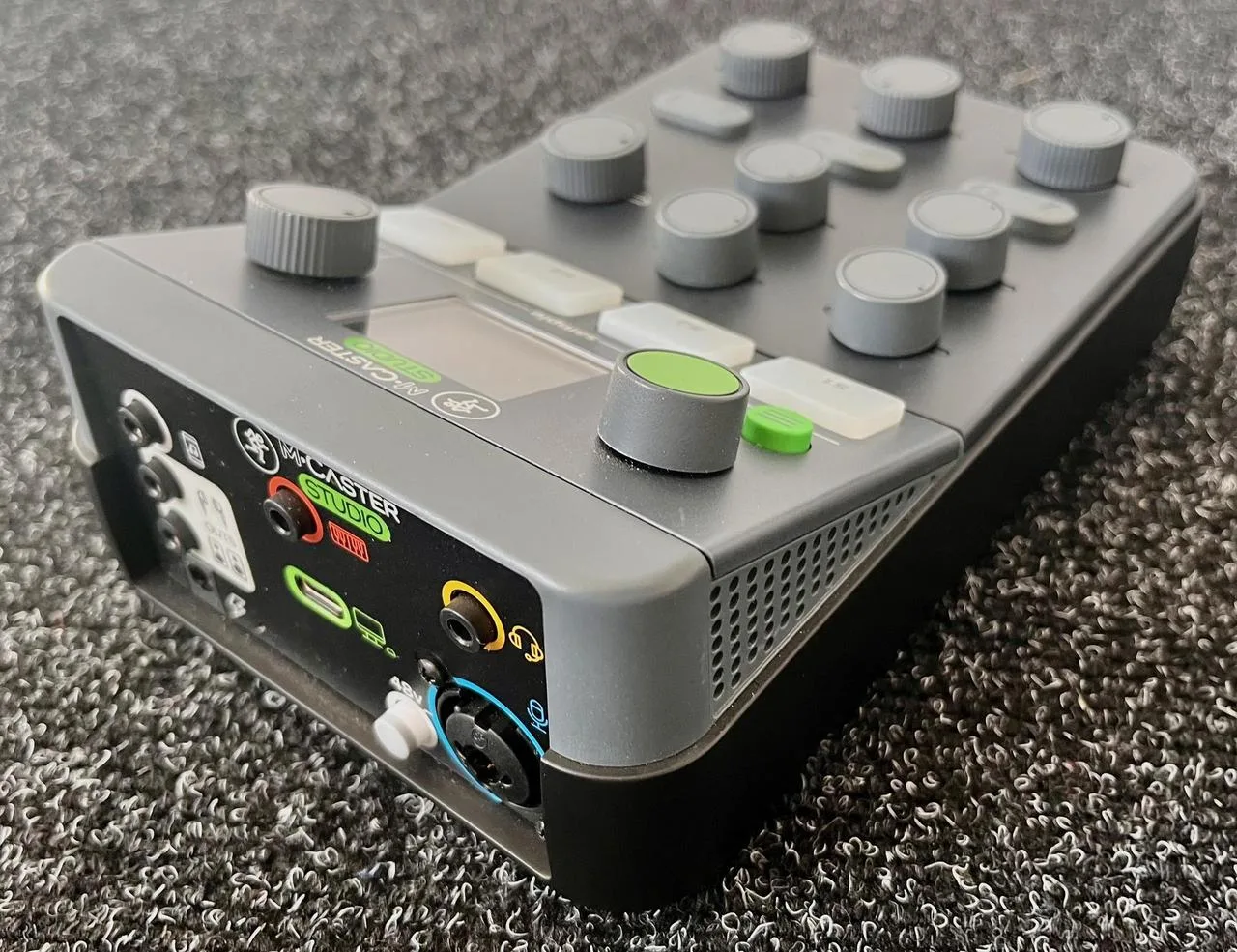 Mackie M-Caster Studio Black