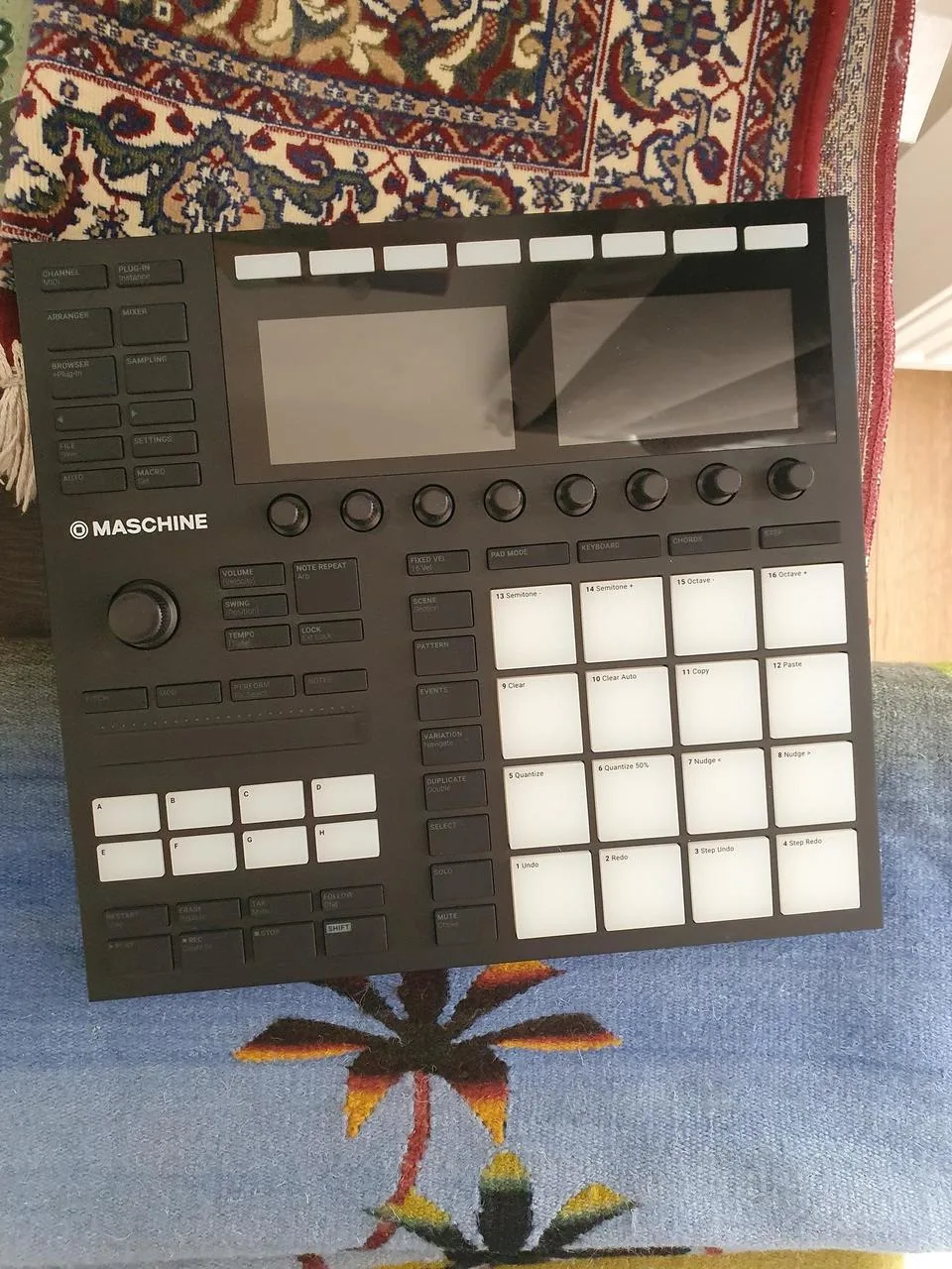 Native Instruments Maschine MK3