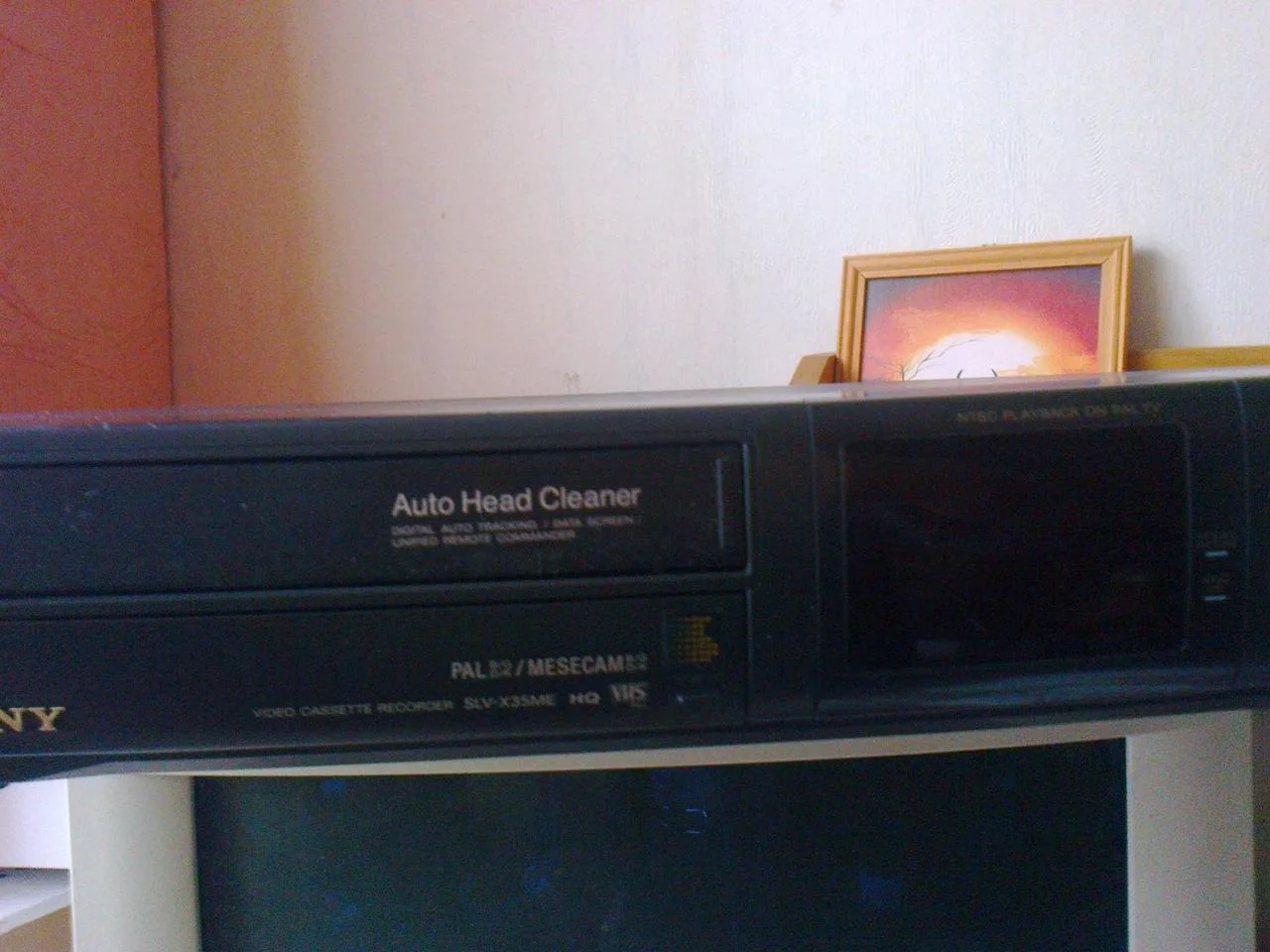 VHS videorekorder zn. SONY model SLV