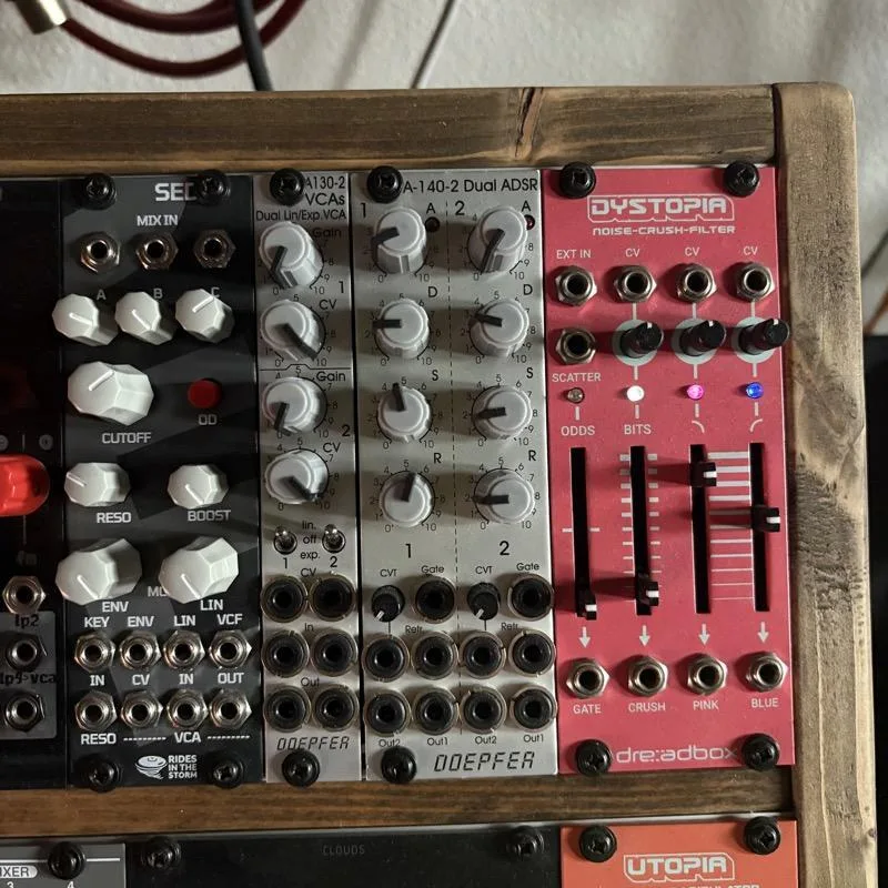Dreadbox Dystopia