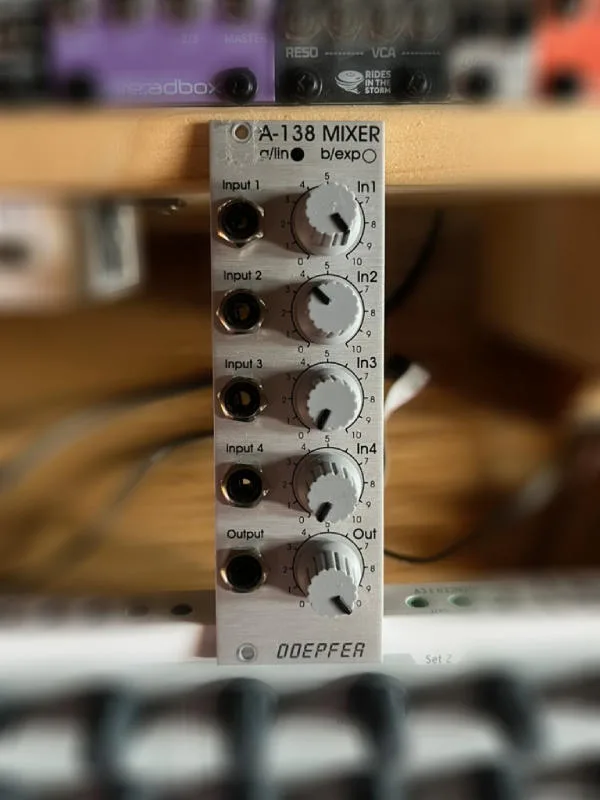 Eurorack modul: Doepfer A-138 Mixer
