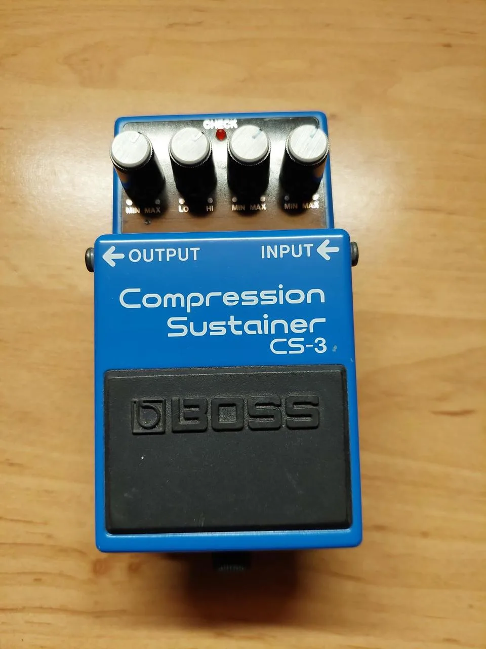 Prodám Boss cs3