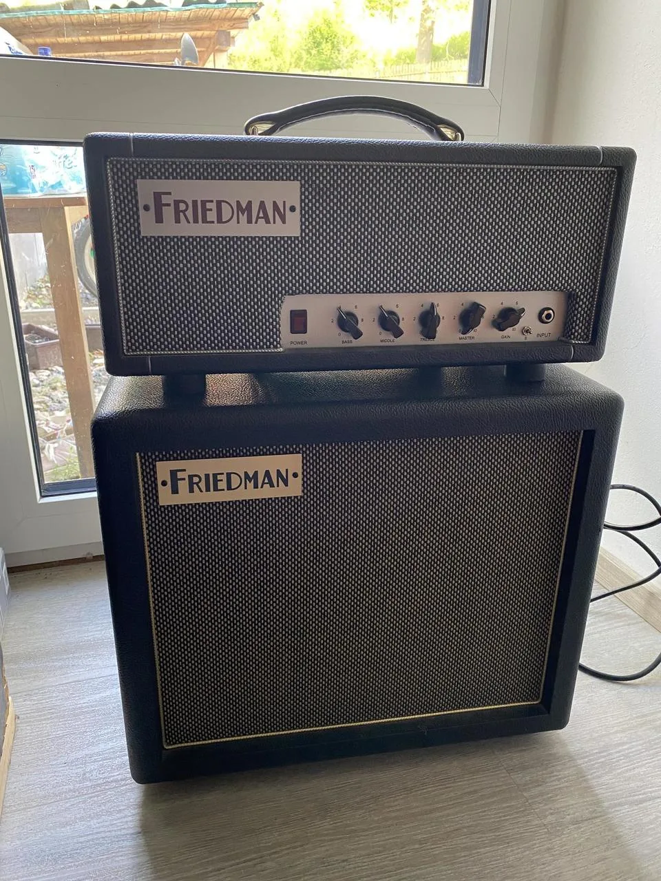 Friedman Dirty Shirley mini +box