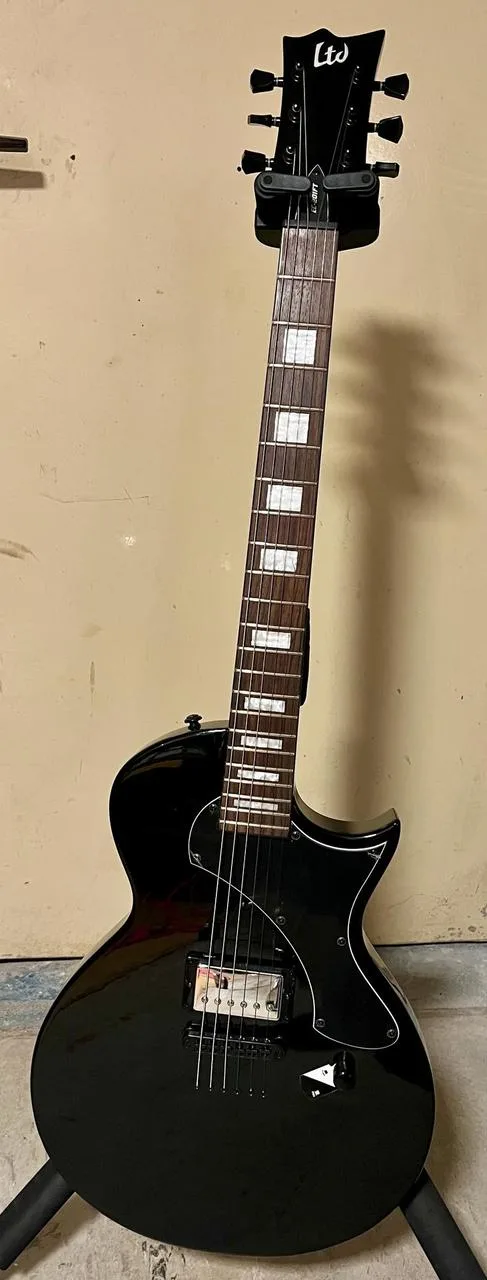 ESP LTD EC-201 FT Black