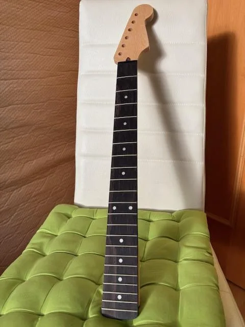 Nový nepoužitý krk pro Fender Stratocaster SLEVA !