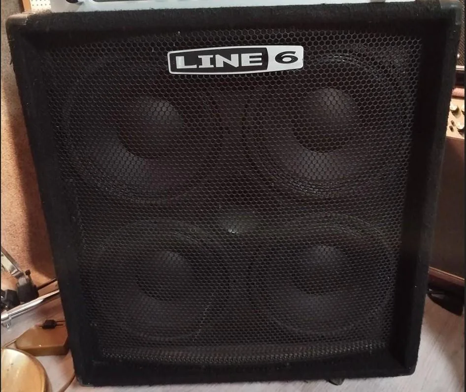 LINE6 box 600w