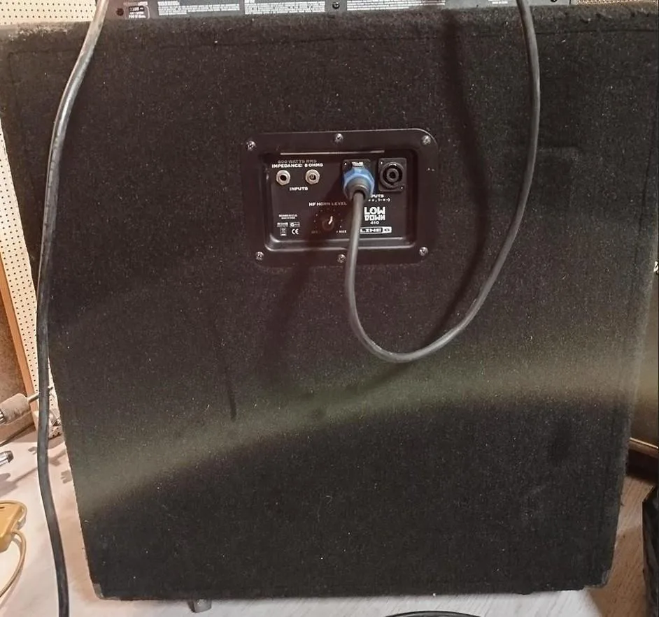 LINE6 box 600w