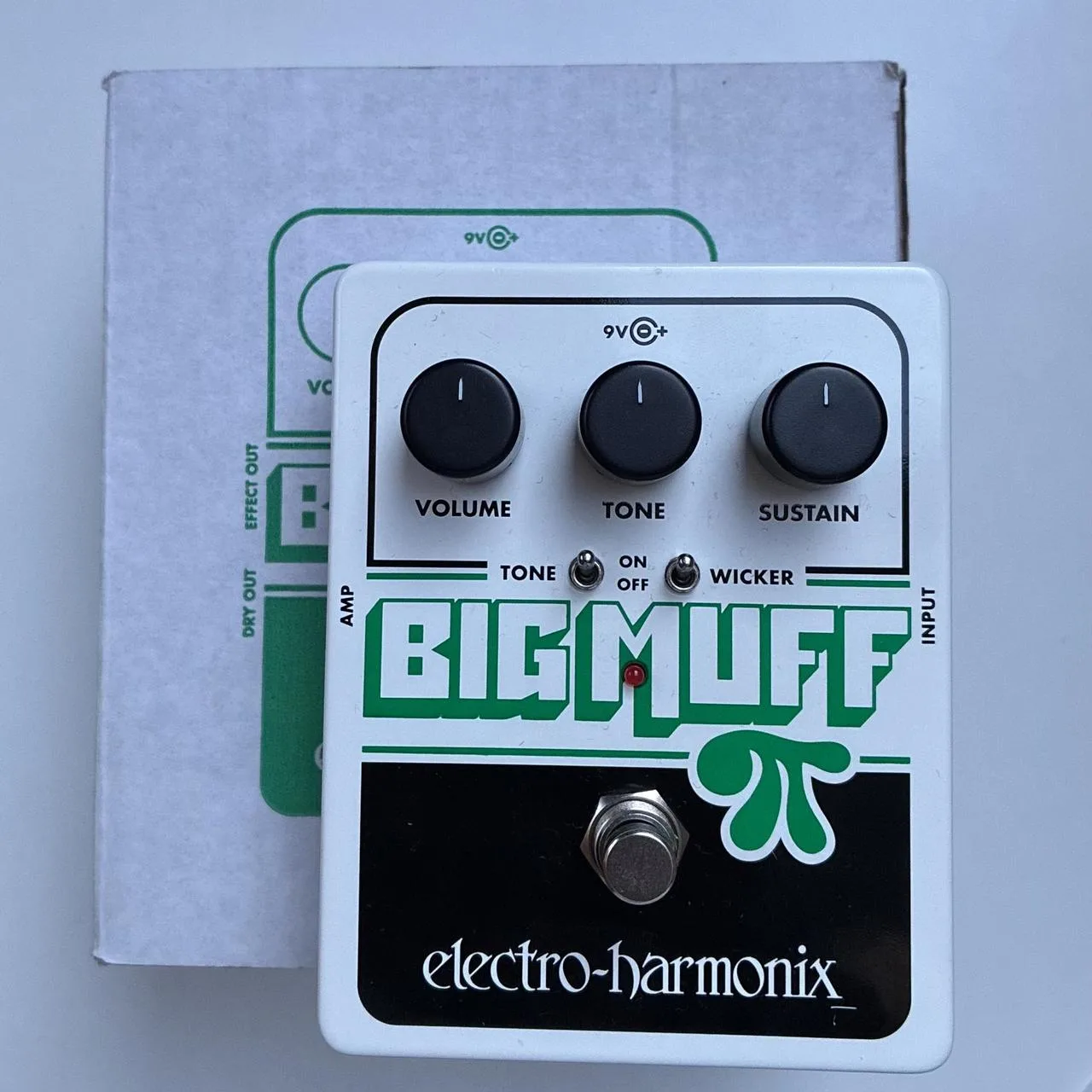 EHX Big Muff with Tone Wicker