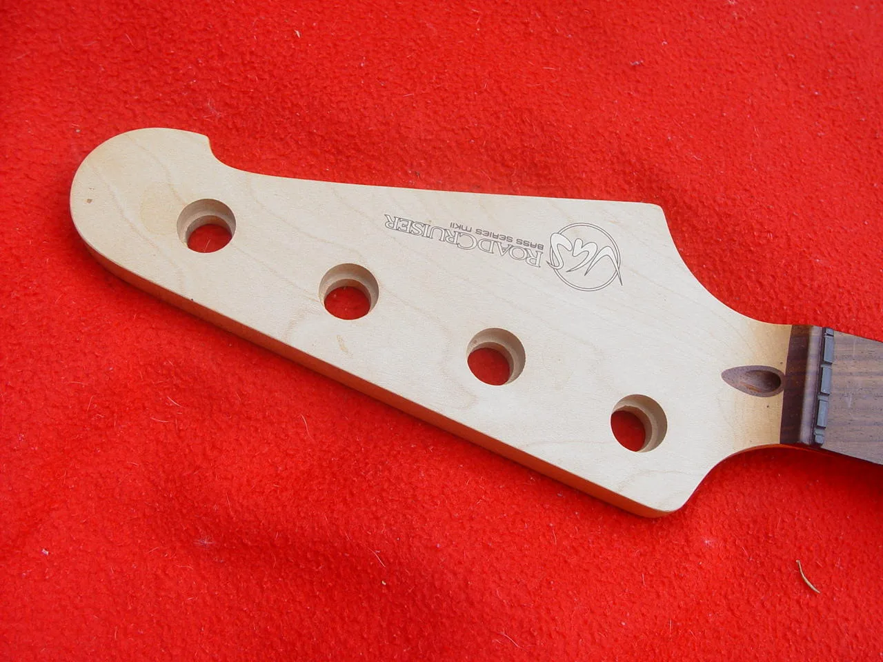 Prodám basový krk VGS roadcruiser profil Jazz bass