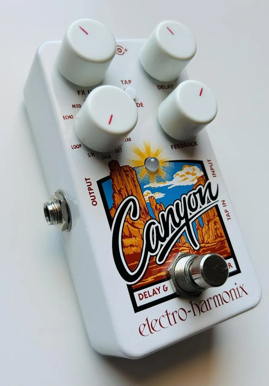 Electro Harmonix Canyon - Delay/Reverb/Looper