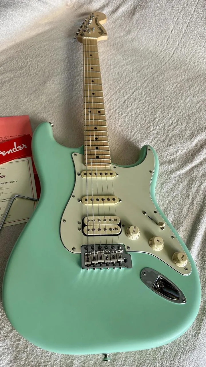 Fender American Performer Strat HSS USA – Satin Surf Green