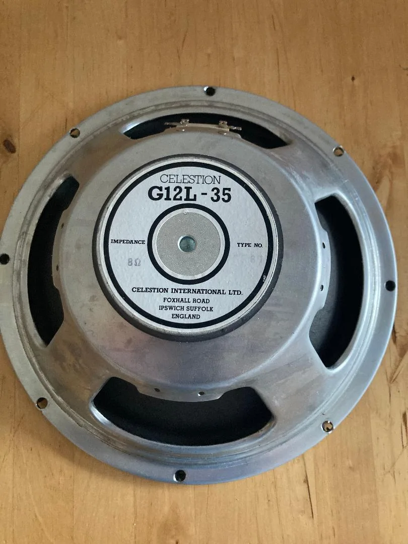Celestion G12L-35 Reproduktor