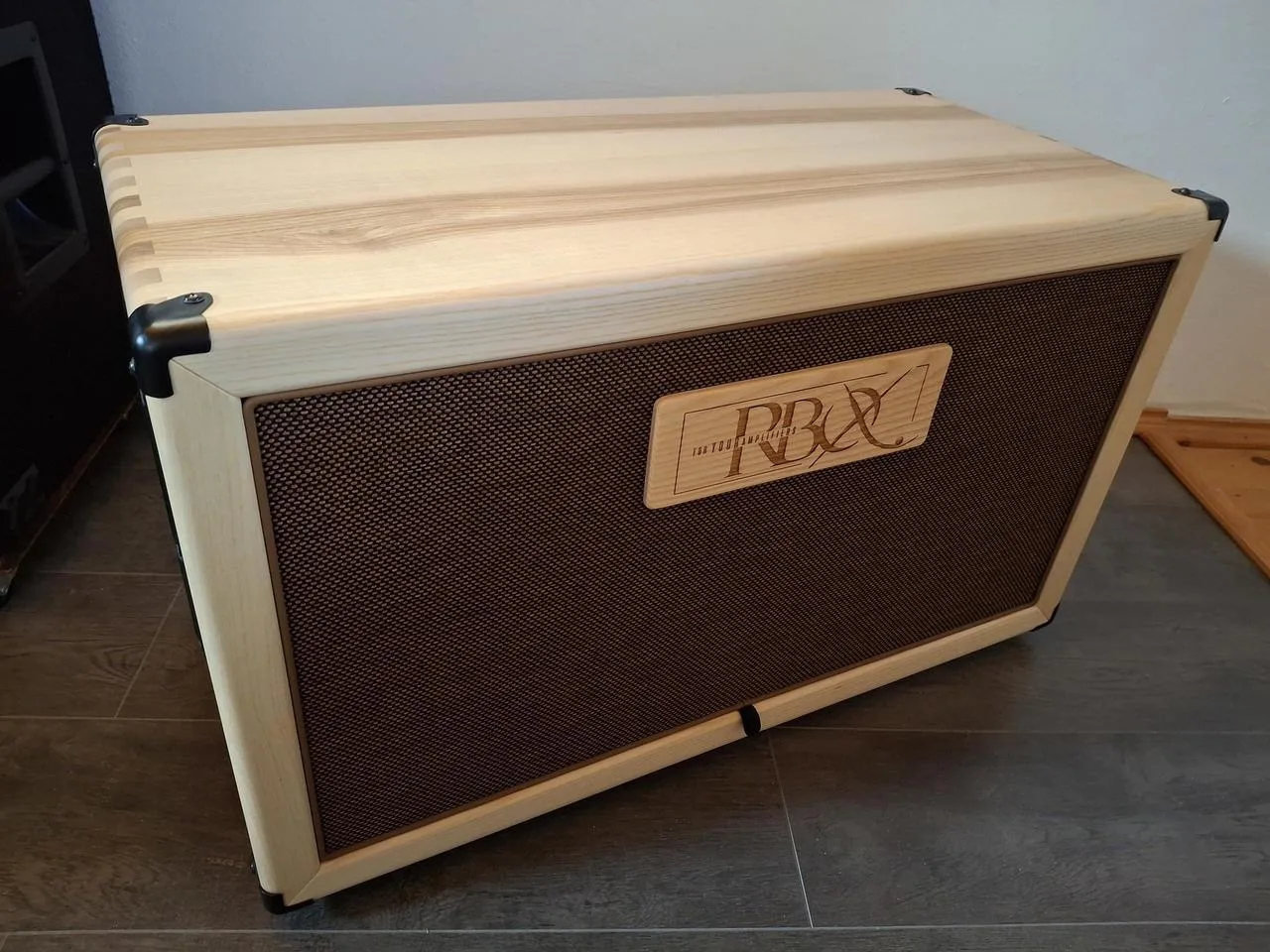 Girarovy reprobox 2x12 od RBOX