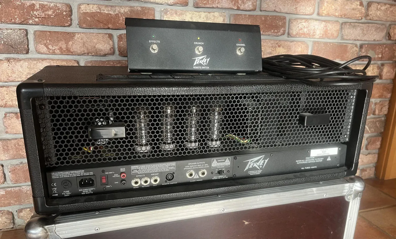 Prodám PEAVEY 6534 +