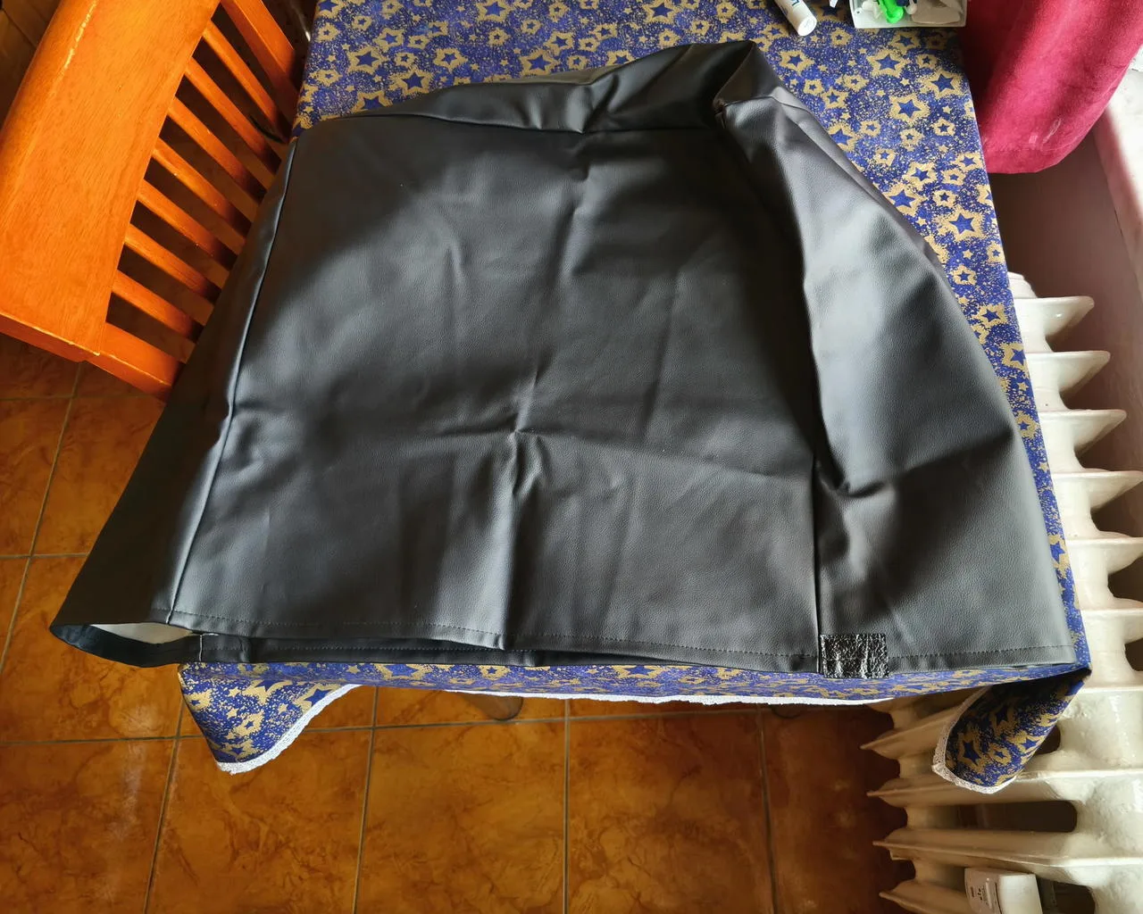 Nový koženkový povlak na kombo 42 x 42 x 28 cm