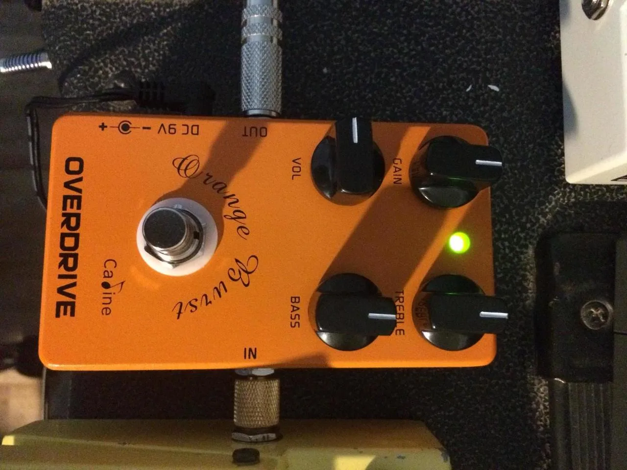 klon Tube Screamer s korekcemi Xotic BB Preamp