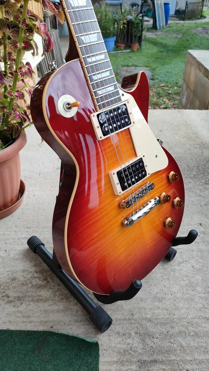 Tokai Love Rock LS2 Reborn Old Les Paul