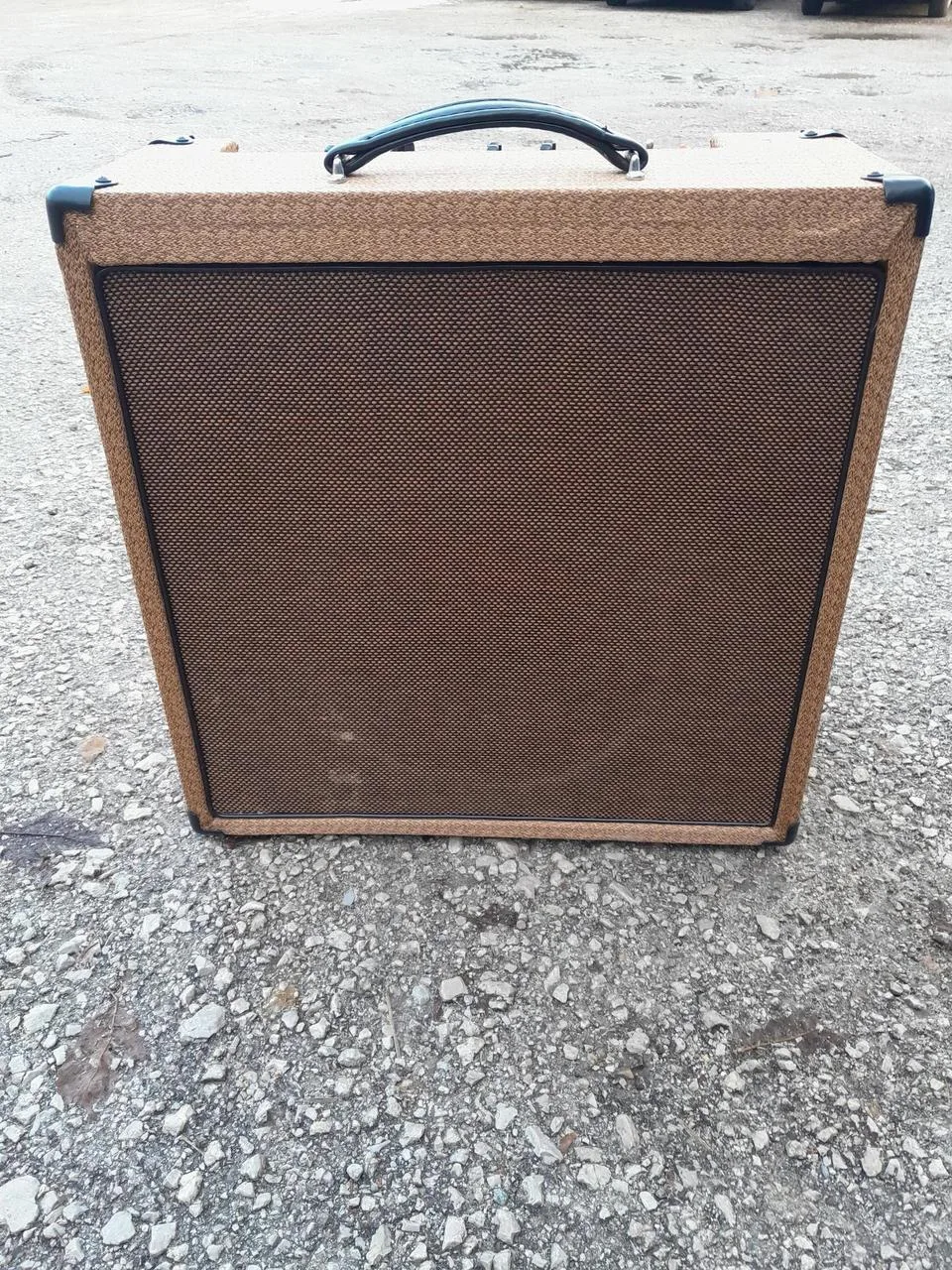MMJUZ gitarové kombo