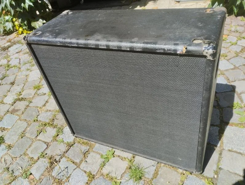 vintage reprobox 2x12 z masivu, kopie Fender, made in Germany