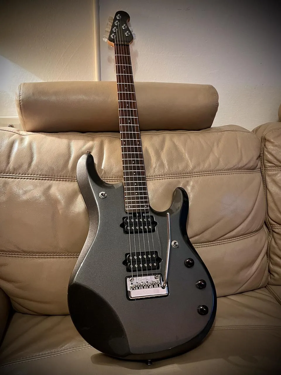 Music Man JP6