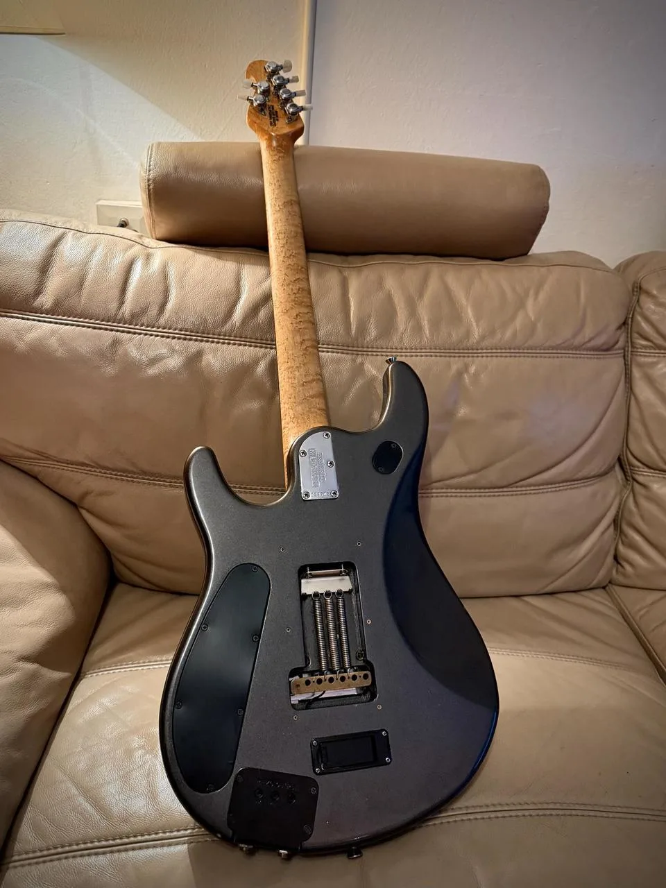 Music Man JP6