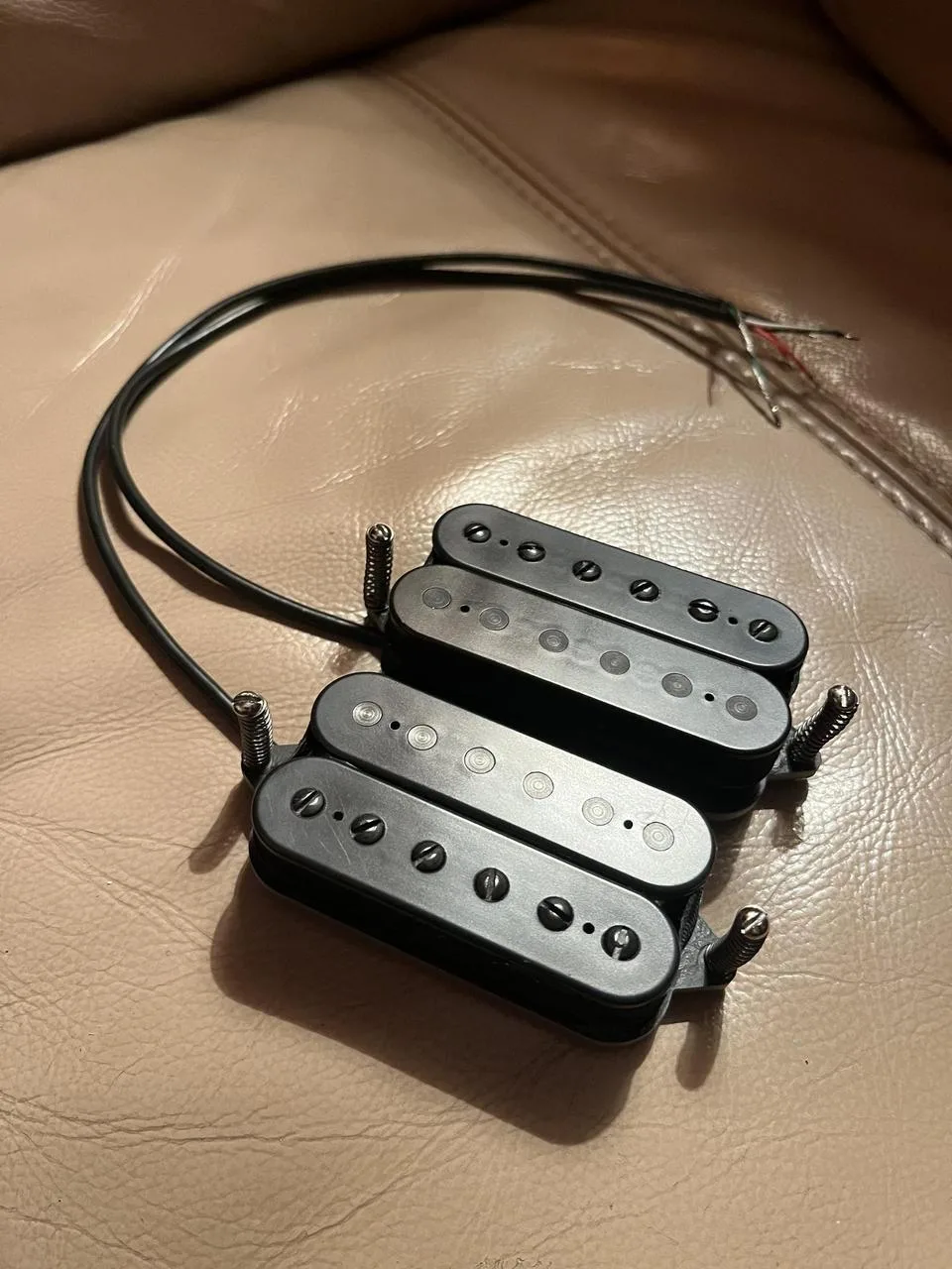 DiMarzio Illuminator (Bridge a Neck)