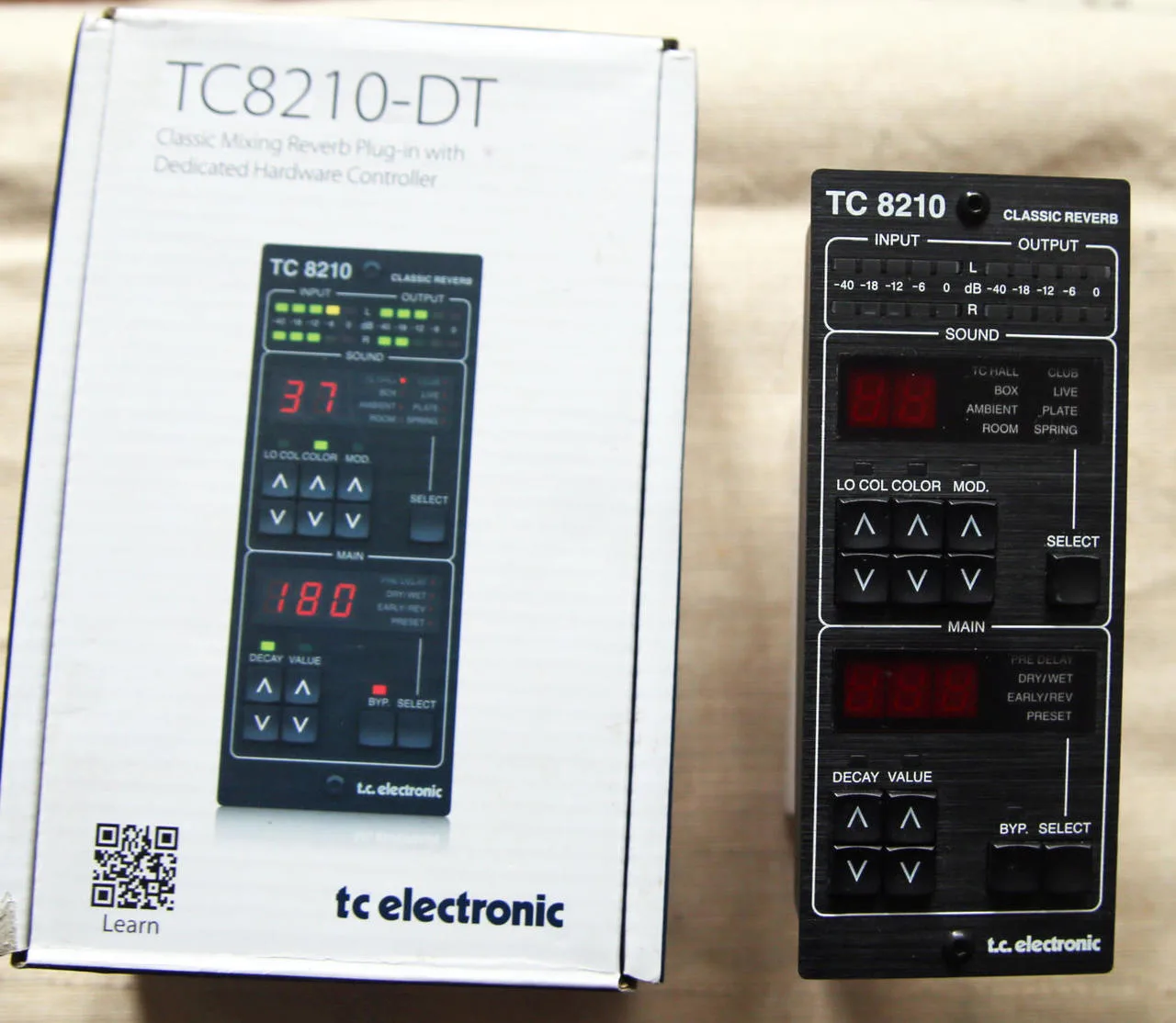 Reverb TC-8210
