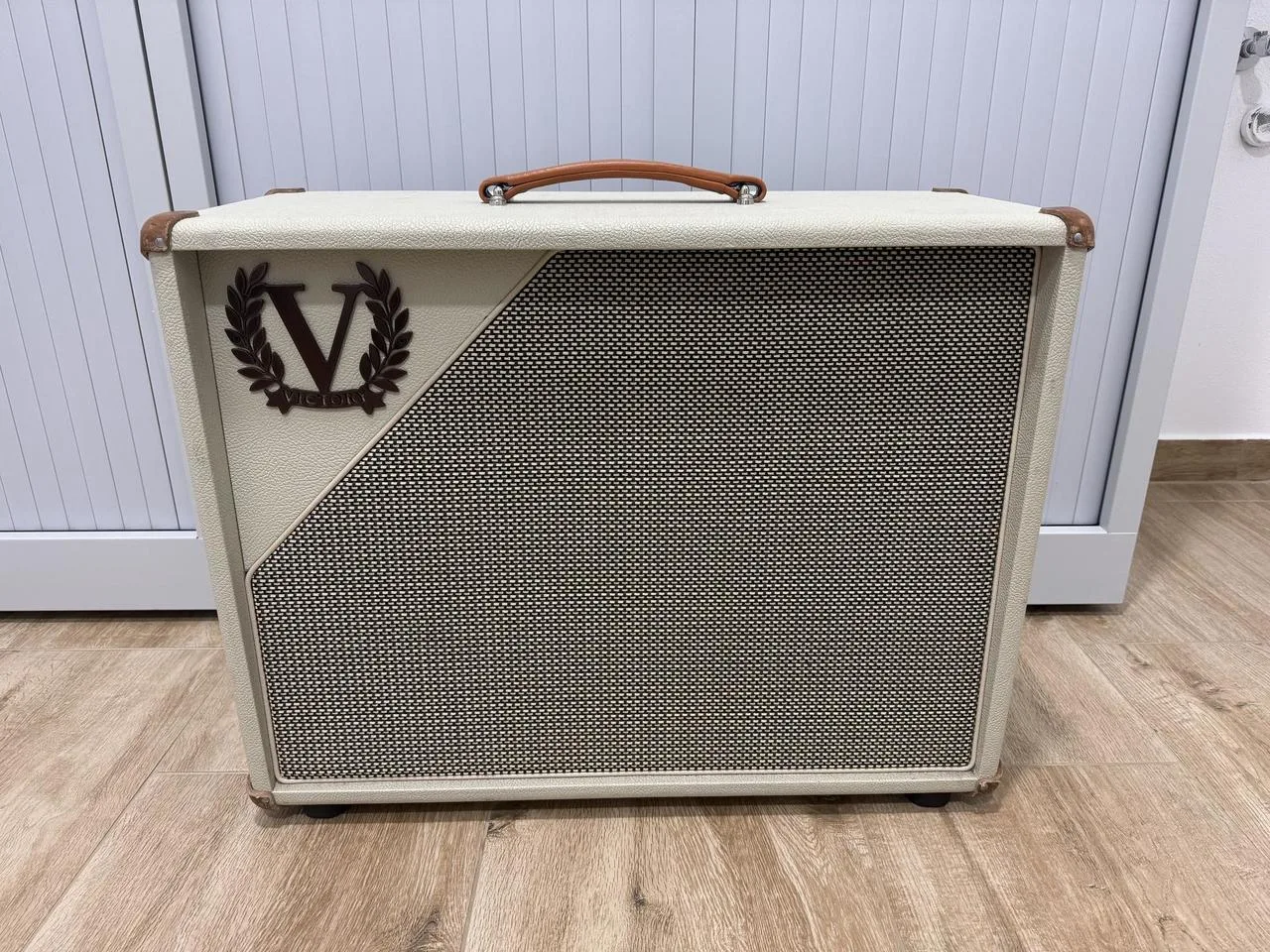 VICTORY V112-WC-75 - 1x12 Tone Tubby Alnico Red
