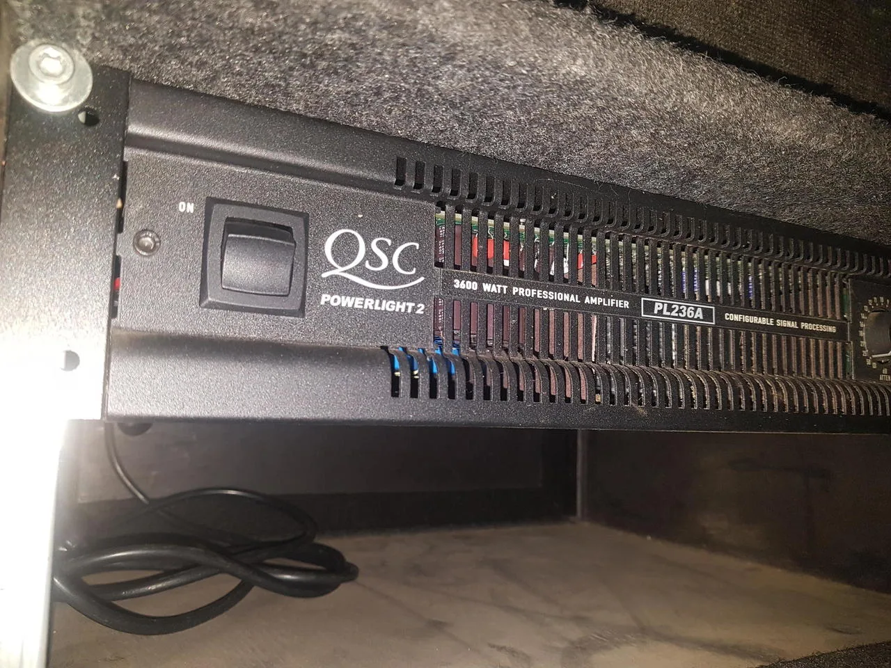 QSC PL236A