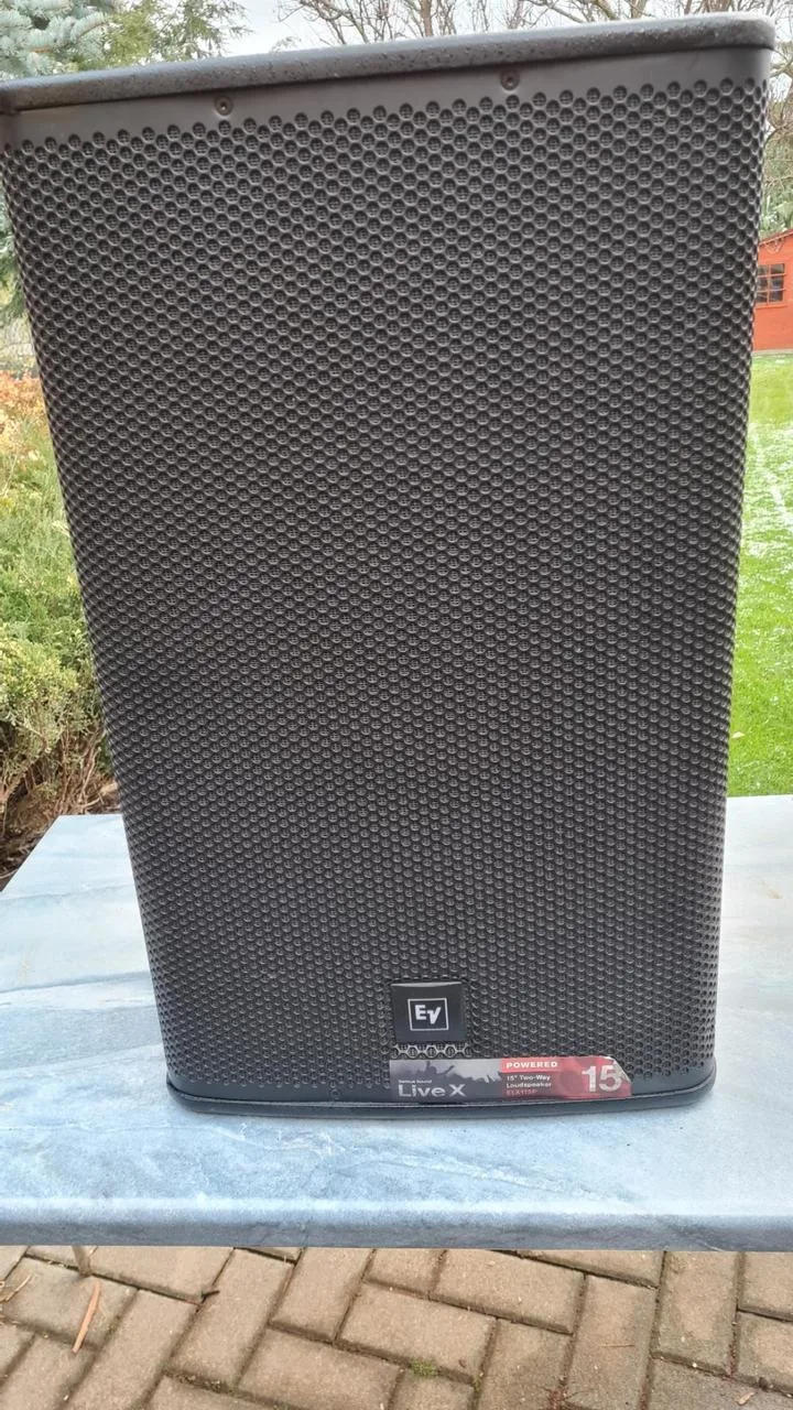 Prodám ELECTRO-VOICE ELX115P