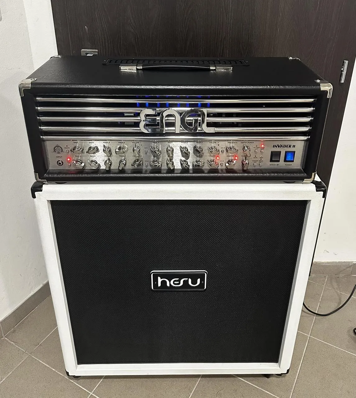 Engl invader2 + hesu 4x12