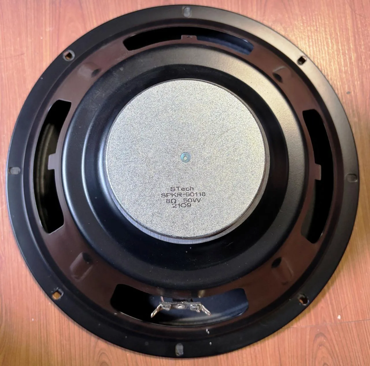 Reproduktor z Marshall MG50GFX