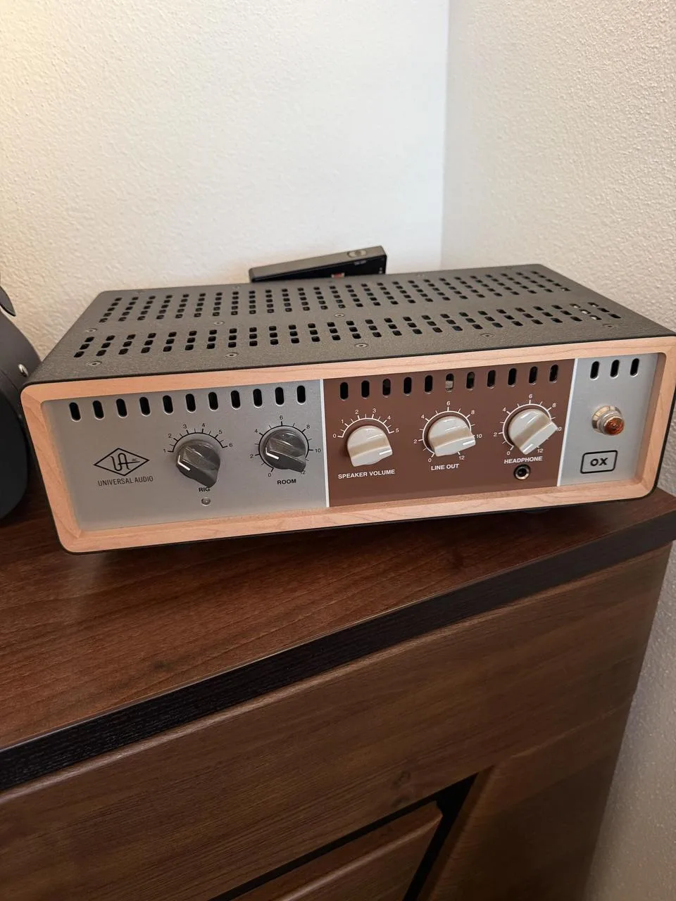 Universal audio Ox Amp Top Box