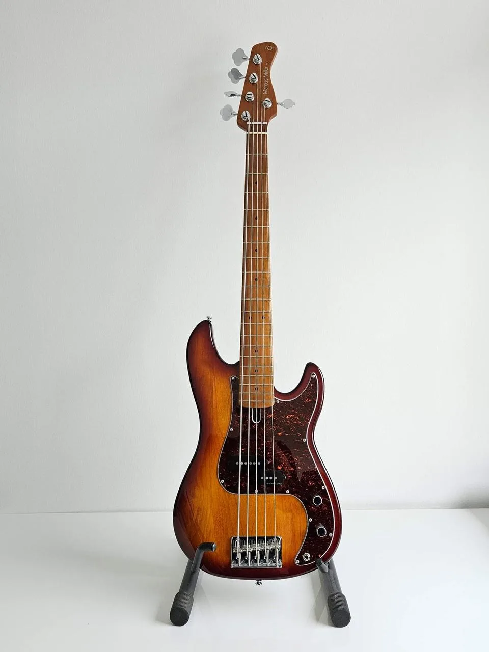 Sire Marcus Miller P5 Alder 5TS 2. gen. + gigbag