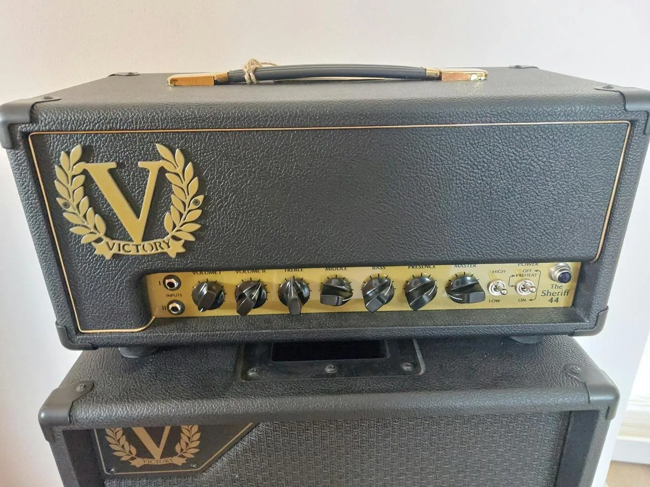 Victory Sheriff 44 + box 2x12