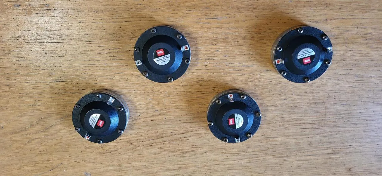 4x Driver BMS 4552 ND 16 Ohm