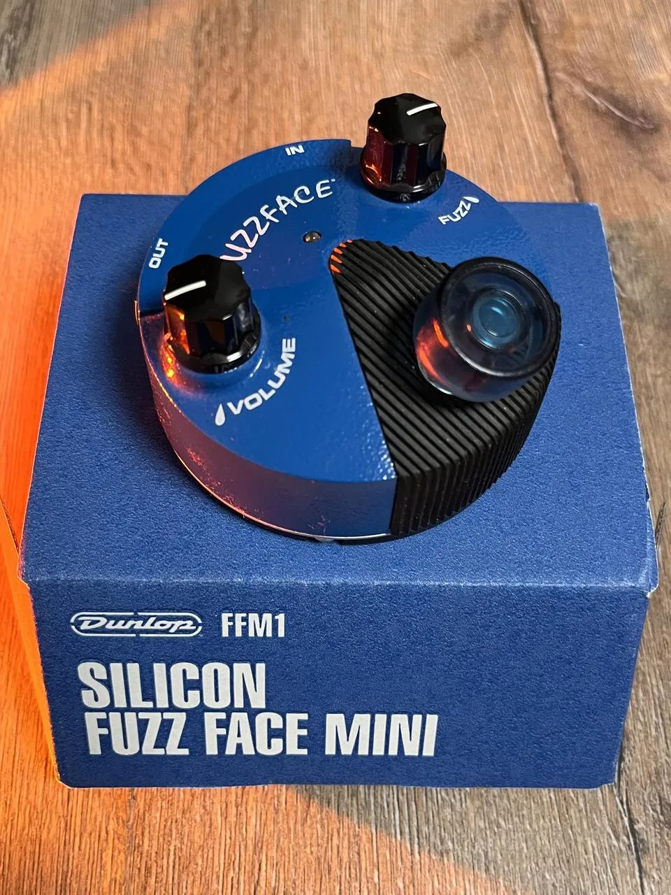 (již raritka) Dunlop FFM1 Silicon Fuzz Face Mini + DÁREK