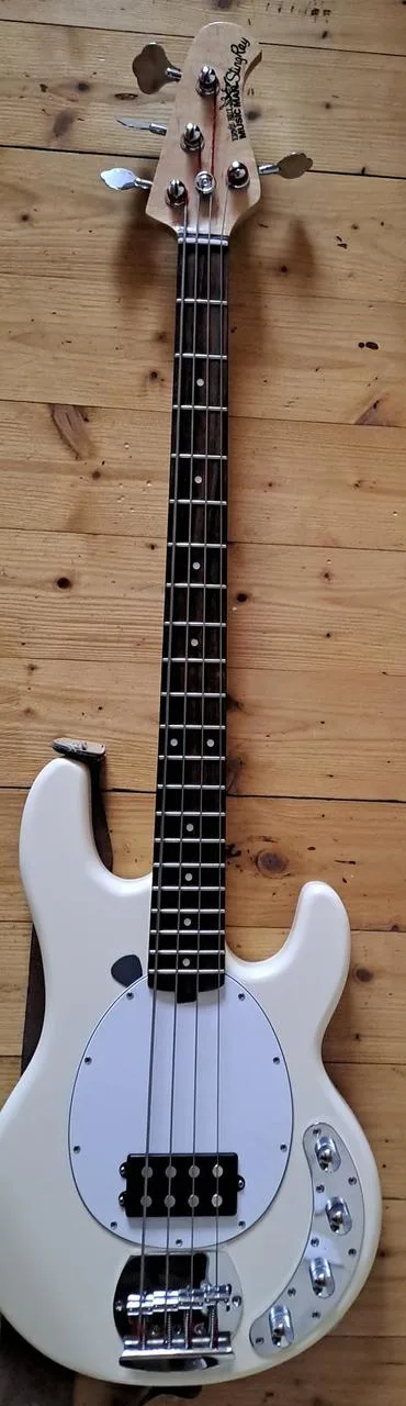 Music man z Aliexpressu