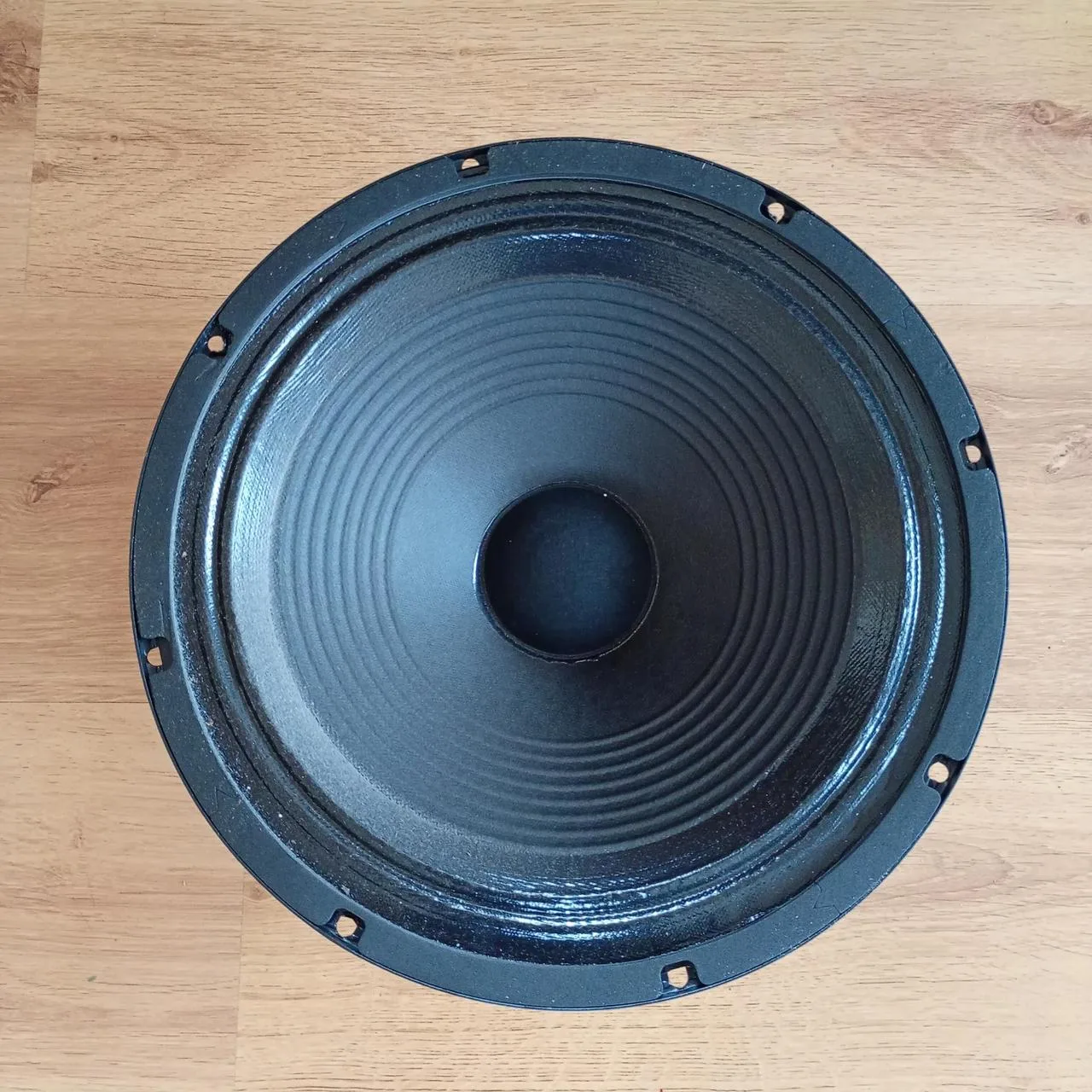 Eminence AX-75