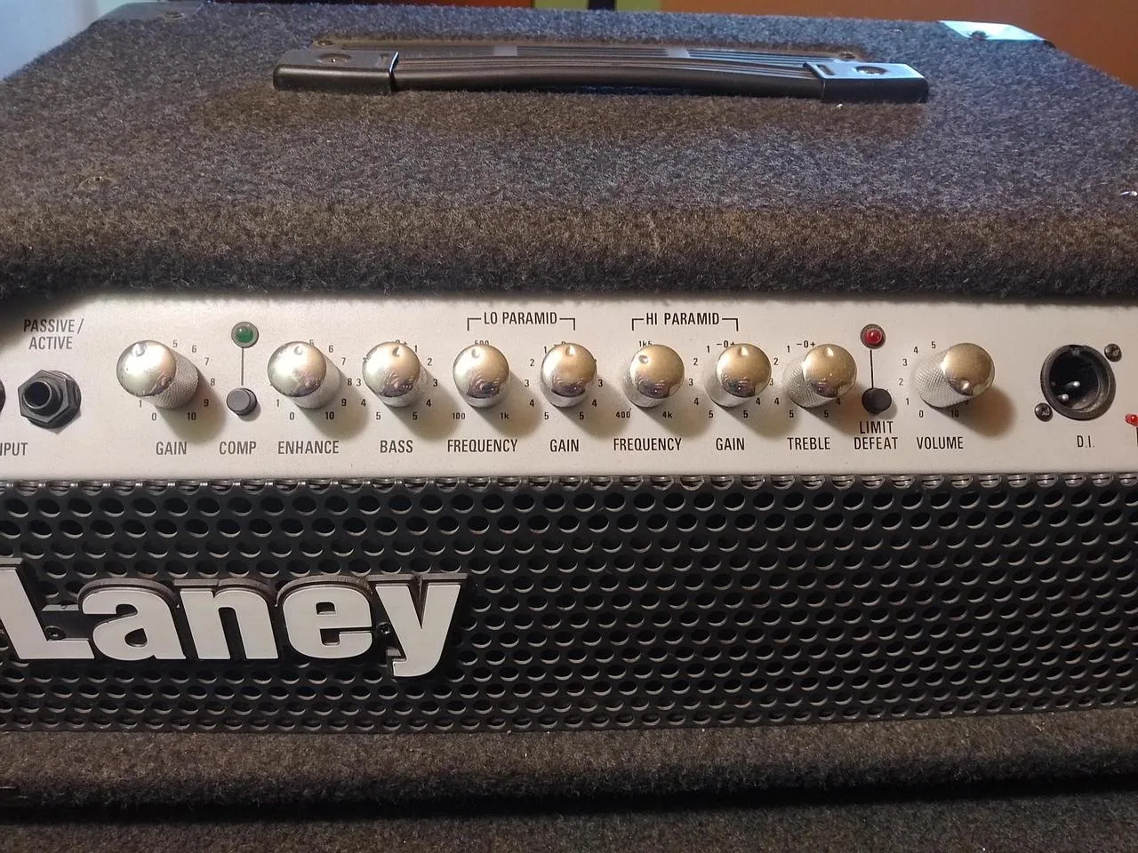 Laney rb800, Laney 115,Laney 210