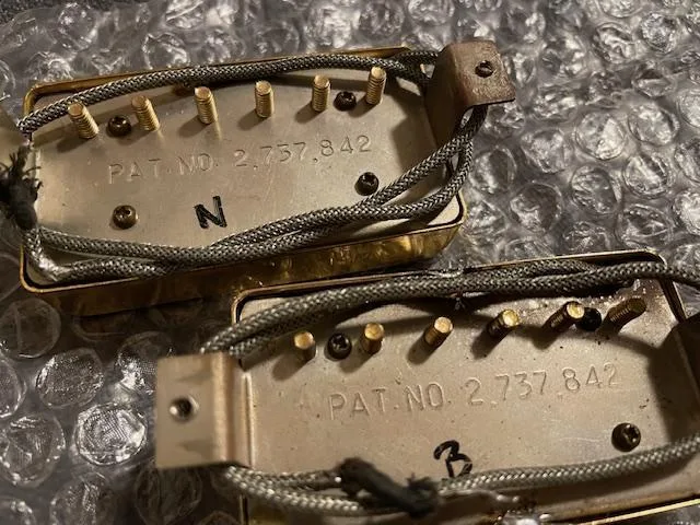 Gibson T-tops humbuckers 1975-77 gold cover pickups