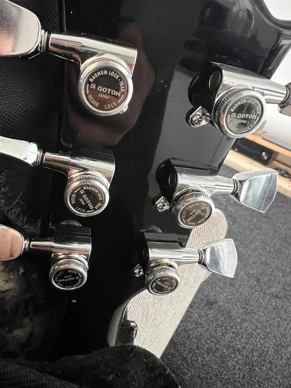 Locking tuners Grover 3L+3P