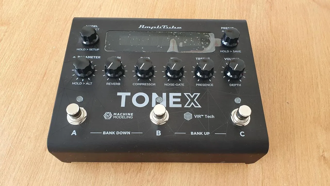 TONEX Pedal