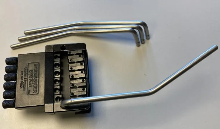 Páka ARM pro Steinberger R Trem