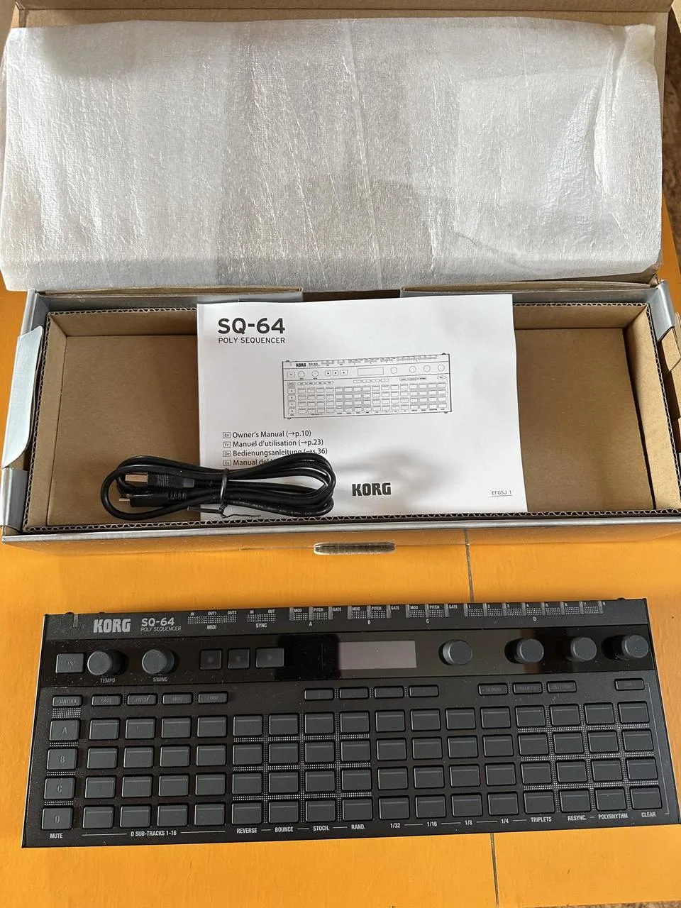 Korg SQ-64