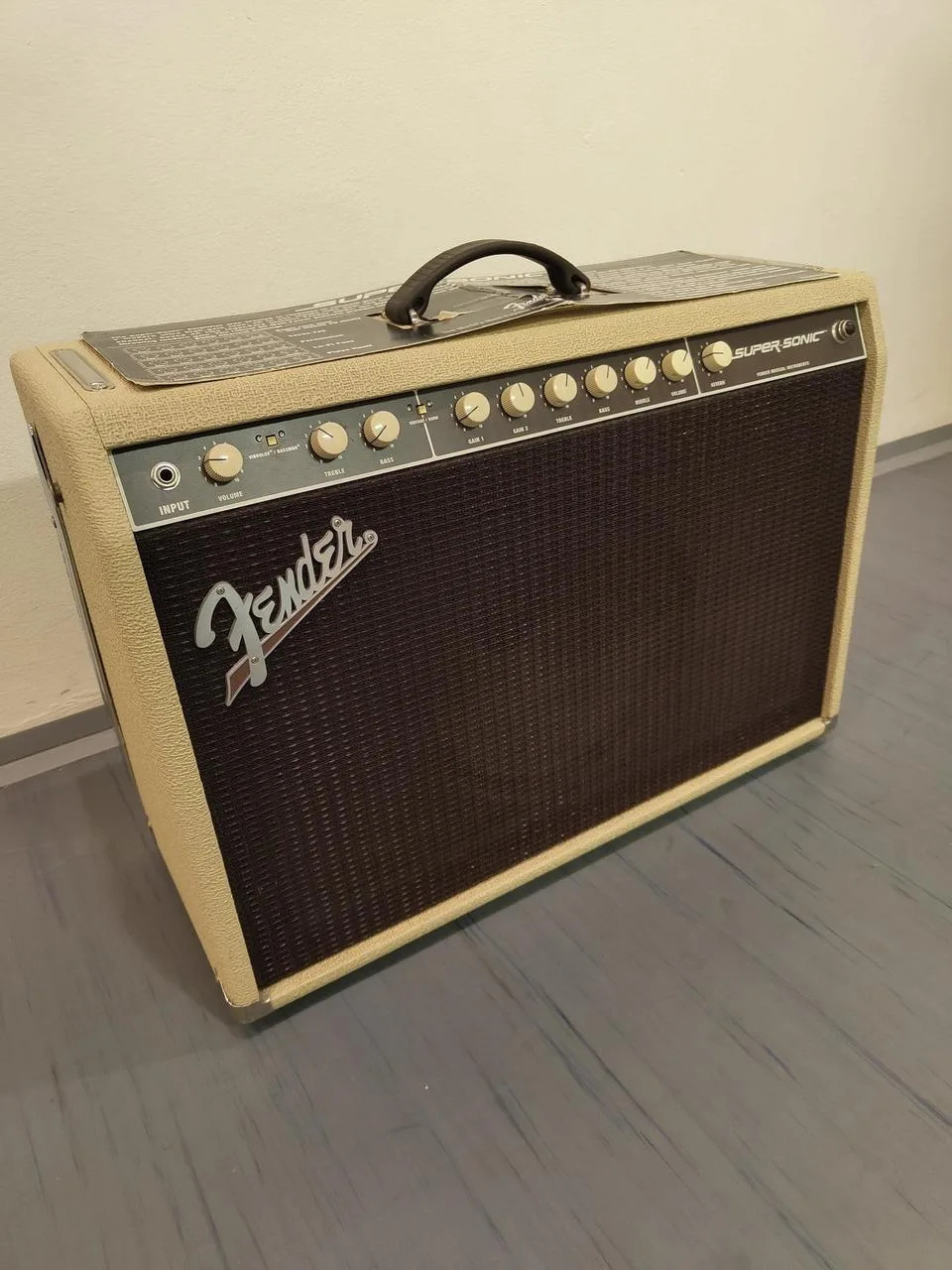 FENDER Super Sonic 60 USA