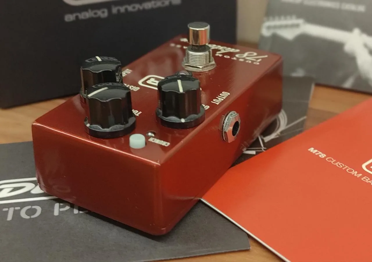 MXR® CUSTOM BADASS™ '78 DISTORTION M78
