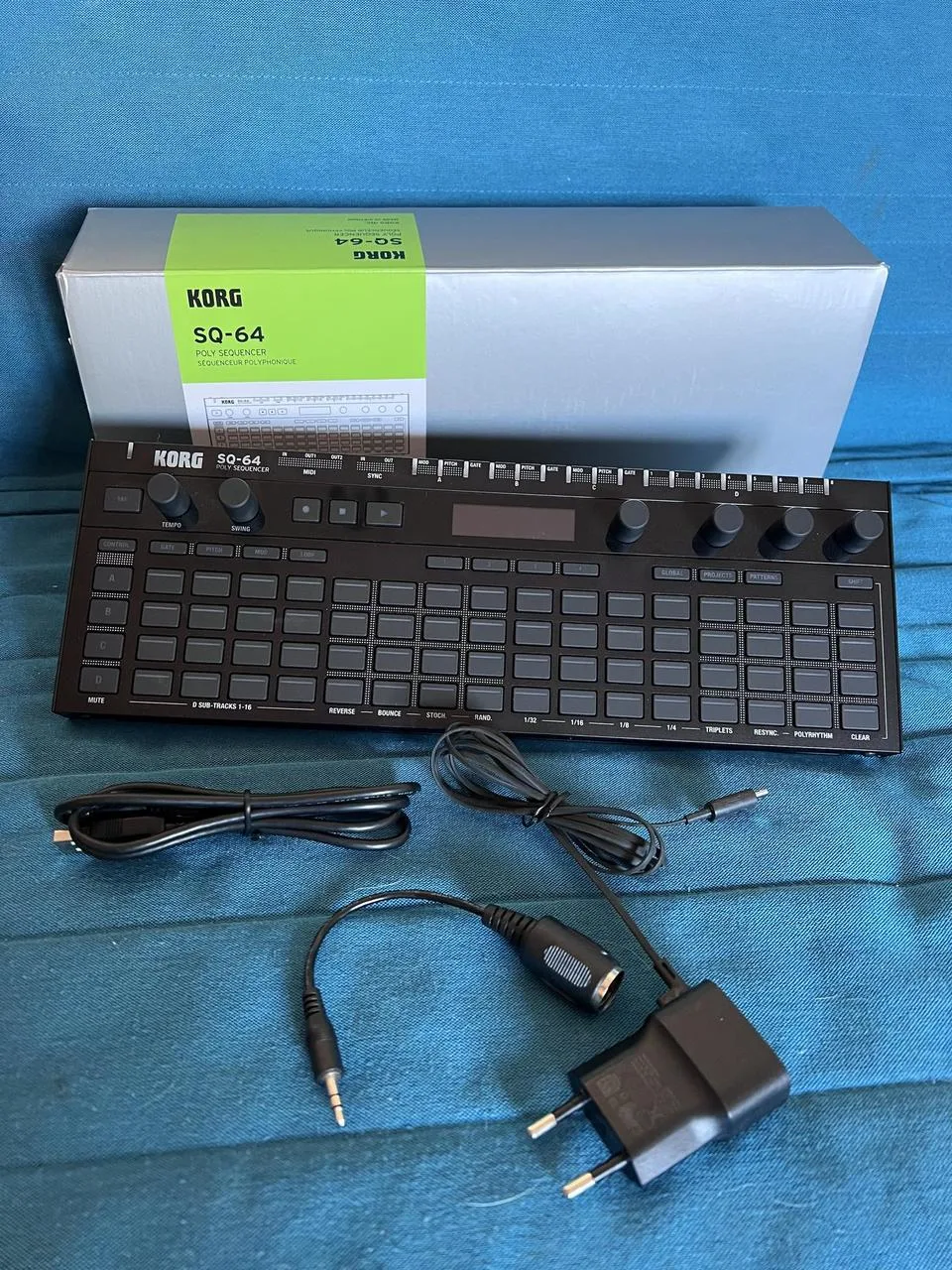 KORG SQ-64 - REZERVACE